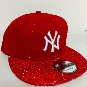 Custom crystal Yankees snapback hat